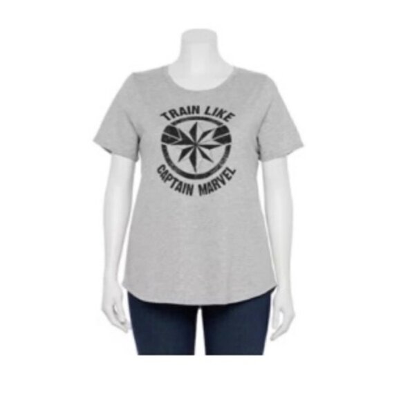Captain Marvel "Train Like" Graphic Tee Women Plus Size 2X - Picture 1 of 7